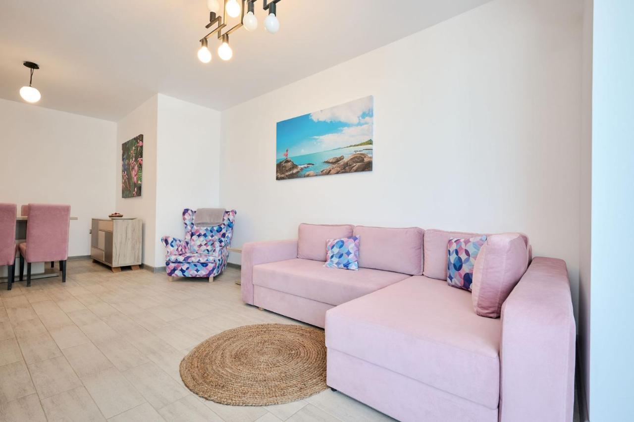 Beachfront 1Br Apartment- Spa N Pools Mamaia Exterior foto