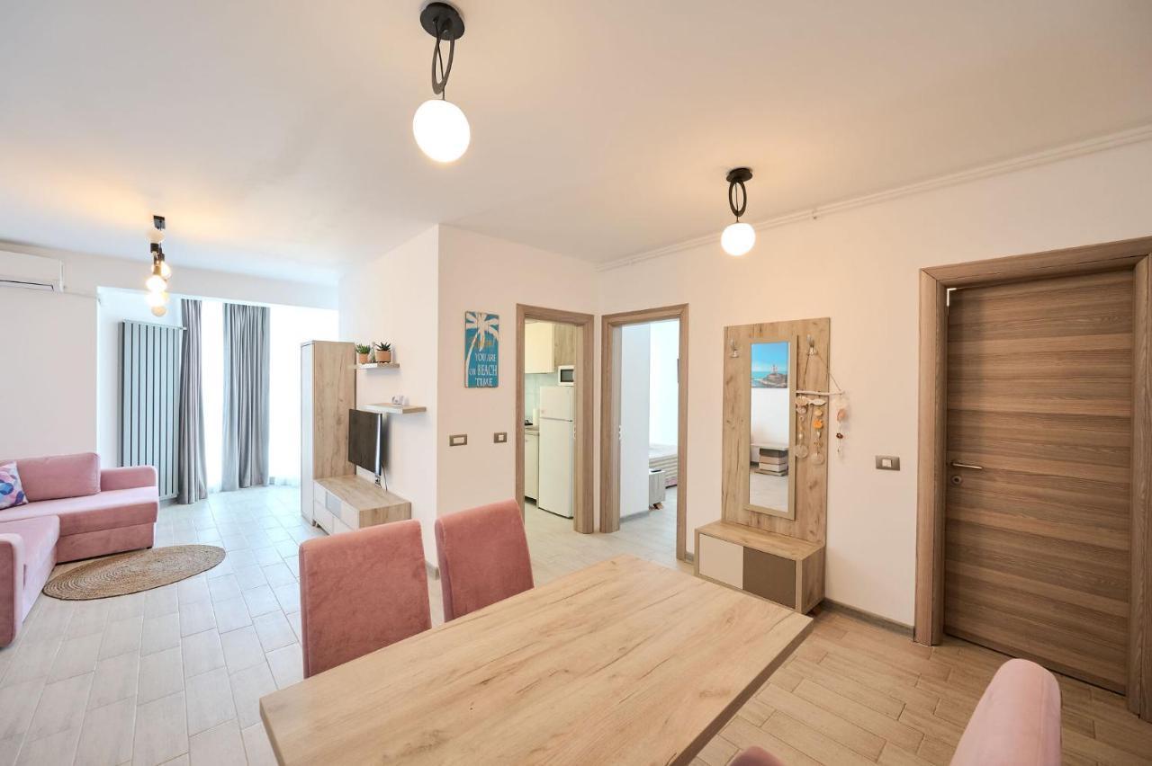 Beachfront 1Br Apartment- Spa N Pools Mamaia Exterior foto